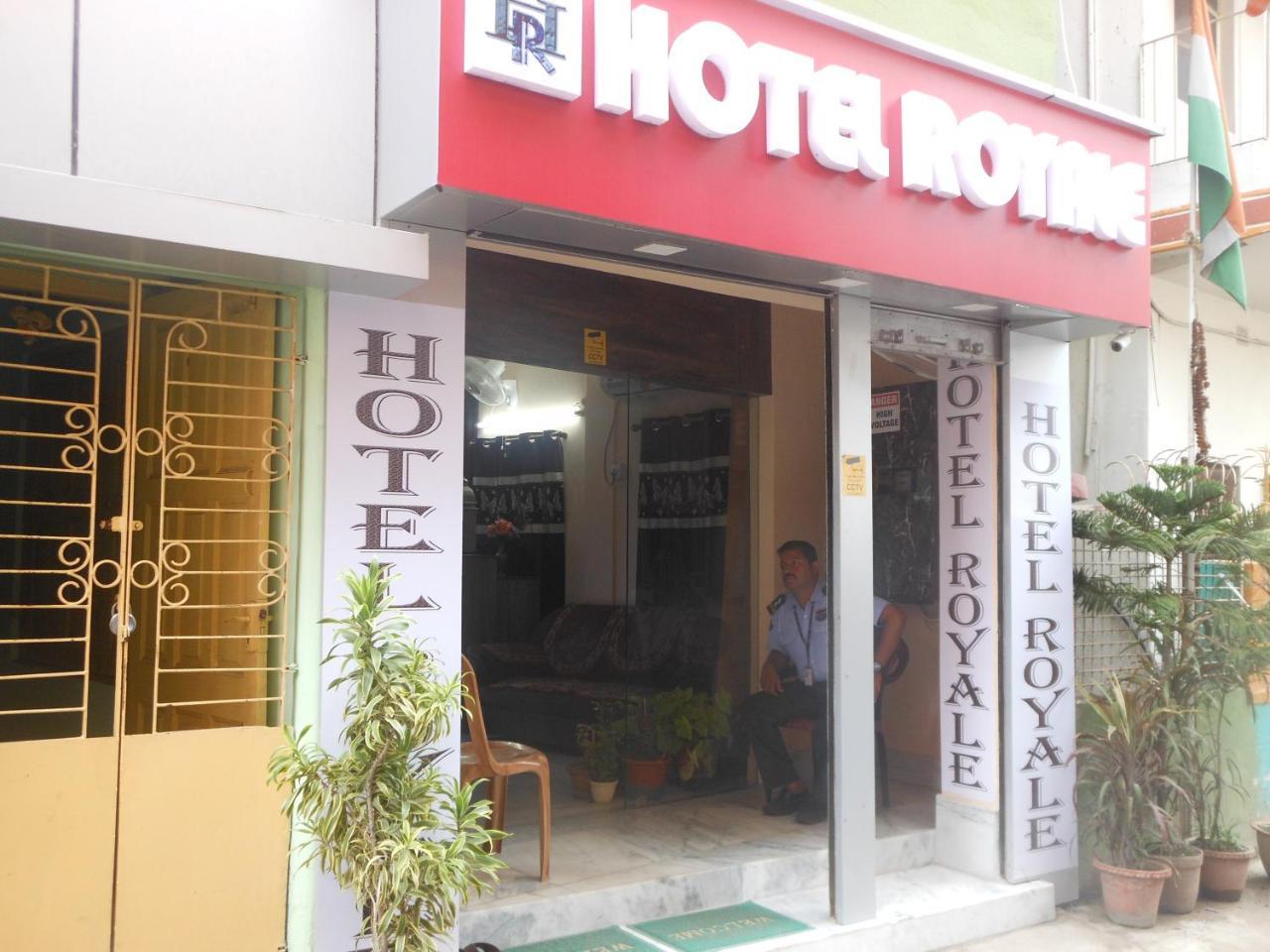 Hotel Royale Calcutta Exteriör bild