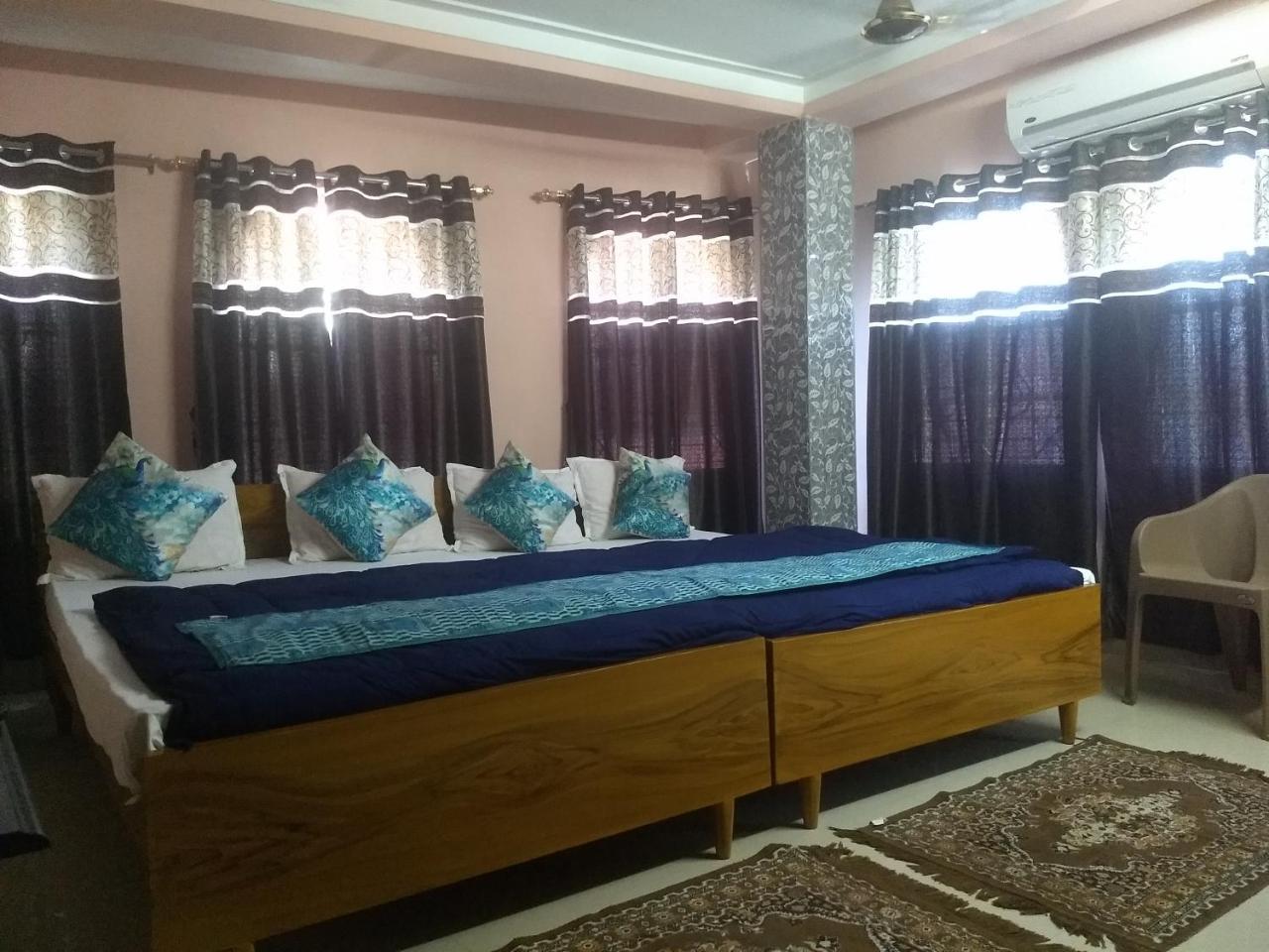 Hotel Royale Calcutta Exteriör bild